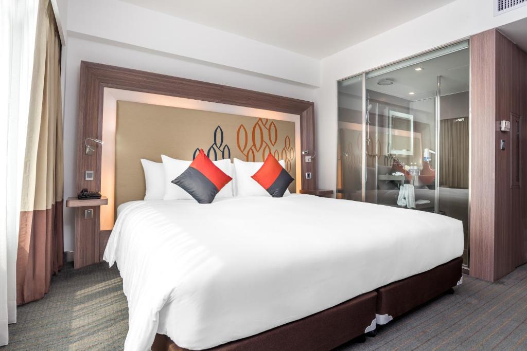 Novotel Silom-1